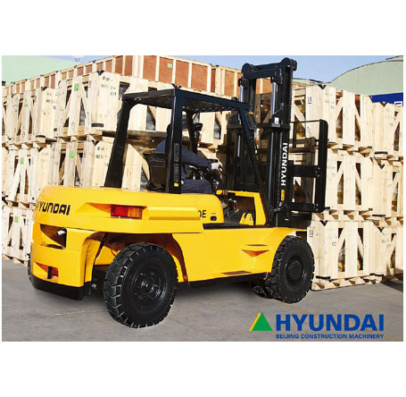 現(xiàn)代柴油叉車(chē)E系列4噸